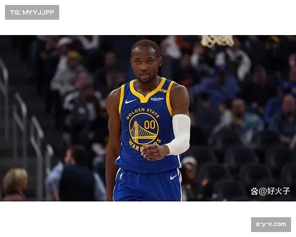 勇士简化传切强化单打,库明加错位强攻成新战术核心 勇士简化传切强化单打,库明加错位强攻成新战术核心